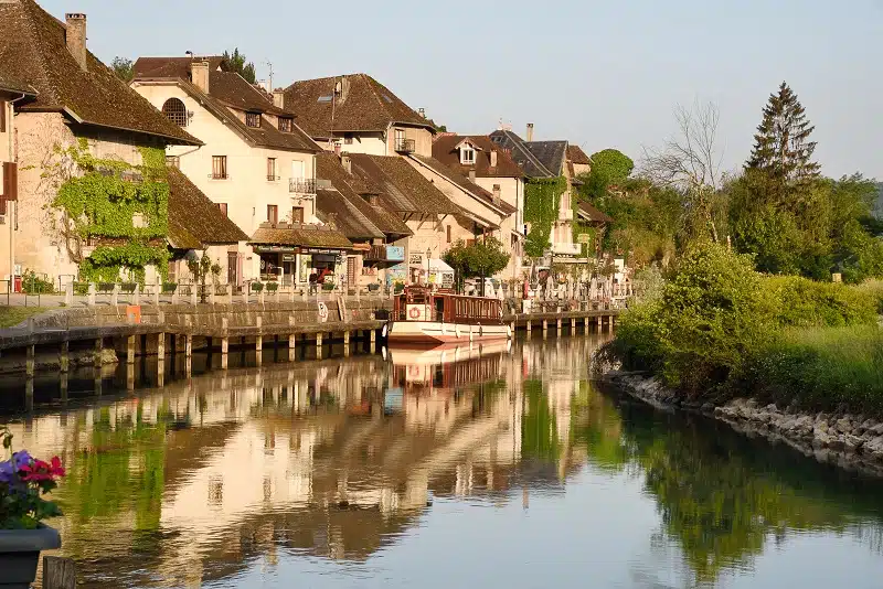 AlpAddict sur le canal de Savière