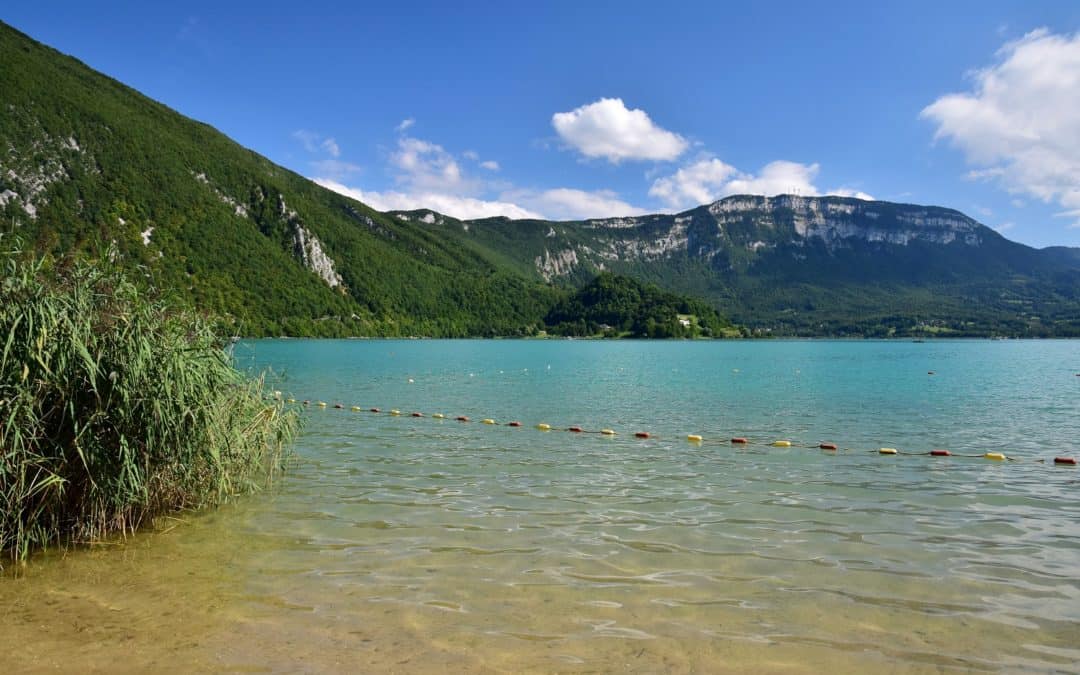 Séjourner sur les rives des lacs de Paladru et d’Aiguebelette