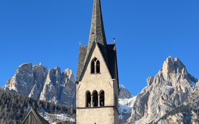 Auf Entdeckungsreise durch das Val di Fassa, im Herzen der Dolomiten