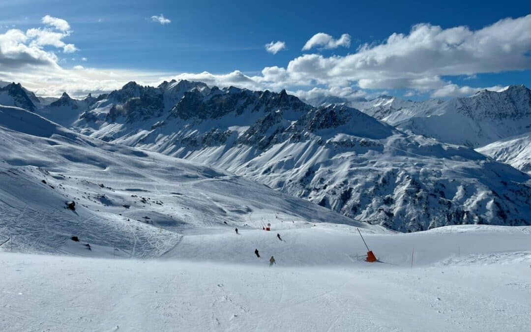 Skier sur le domaine skiable de Valloire Galibier Thabor