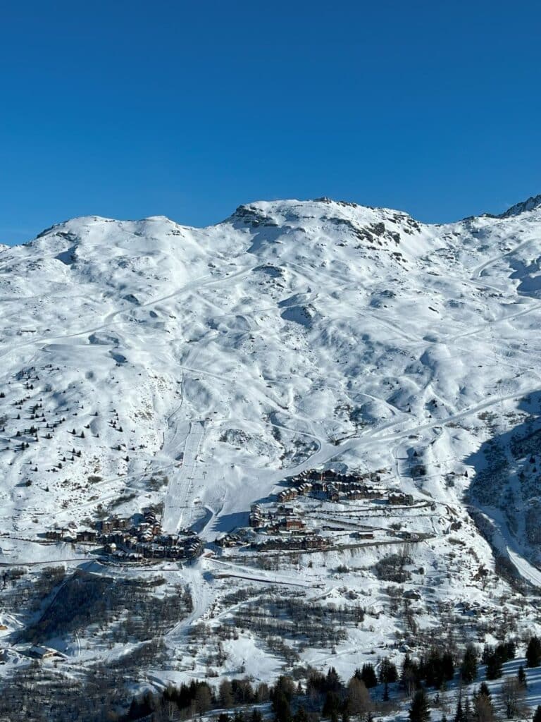 Skier à Valmeinier