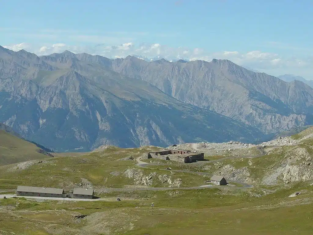 Traversée du col de la Bonette