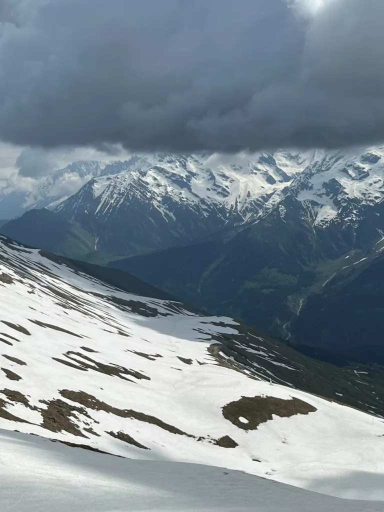 Aiguille Croche en juin