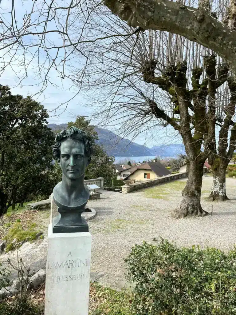 La statue de Lamartine à Tresserve