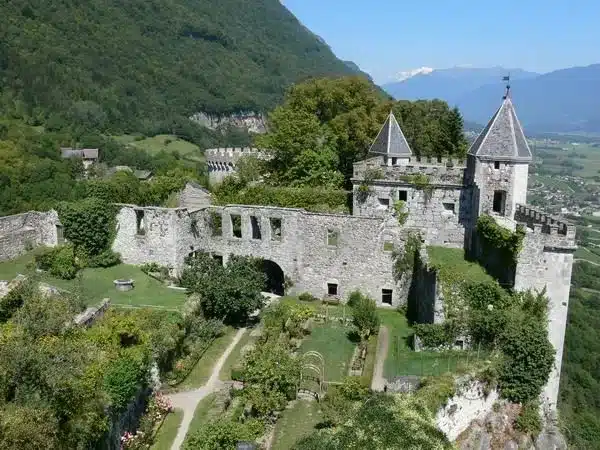 Que voir au château de Miolans ?