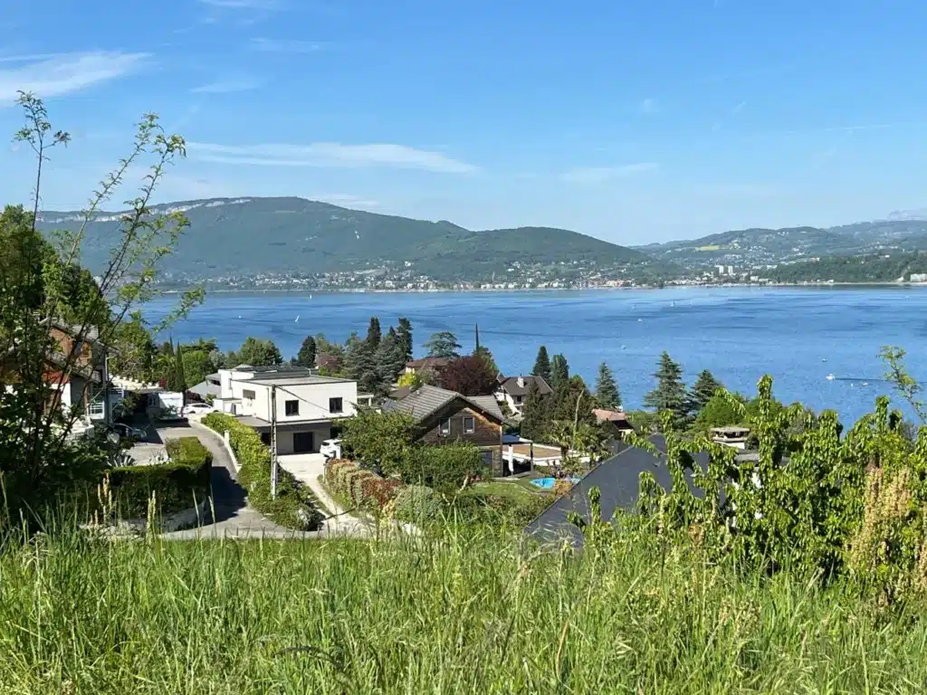 Où vivre avec une belle vue sur le lac du Bourget