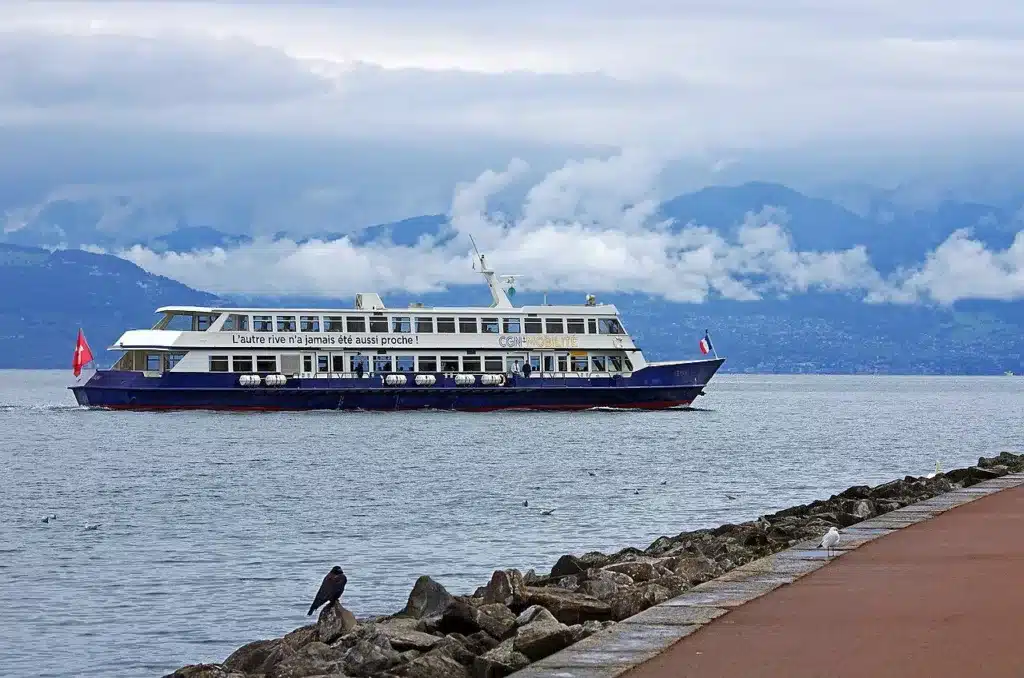 Navigation sur le Léman depuis Evian