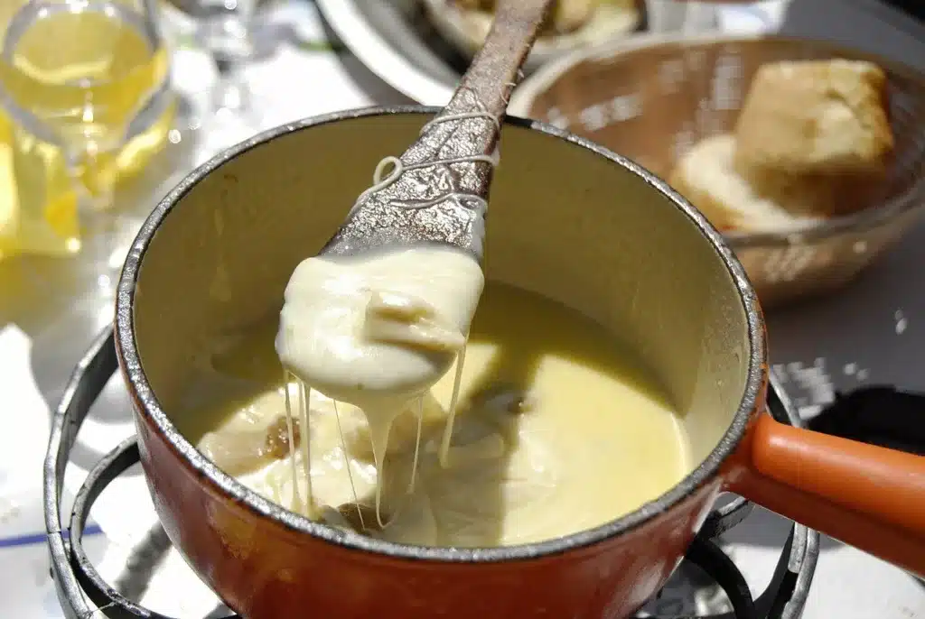 Quelle est la recette de la fondue savoyarde ?