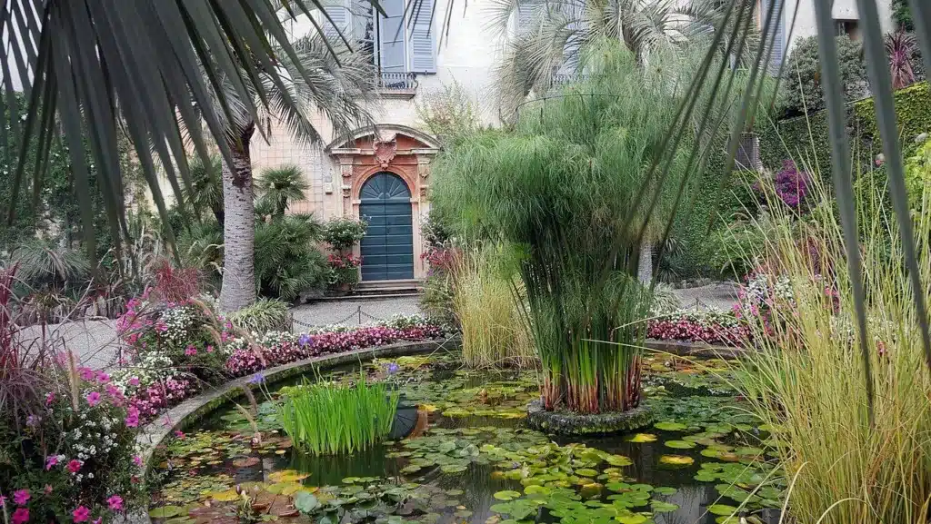 Prendre le frais dans les jardins de l'Isola Madre