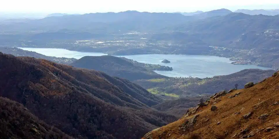 Lac d'Orta vu depuis le Mottarone
